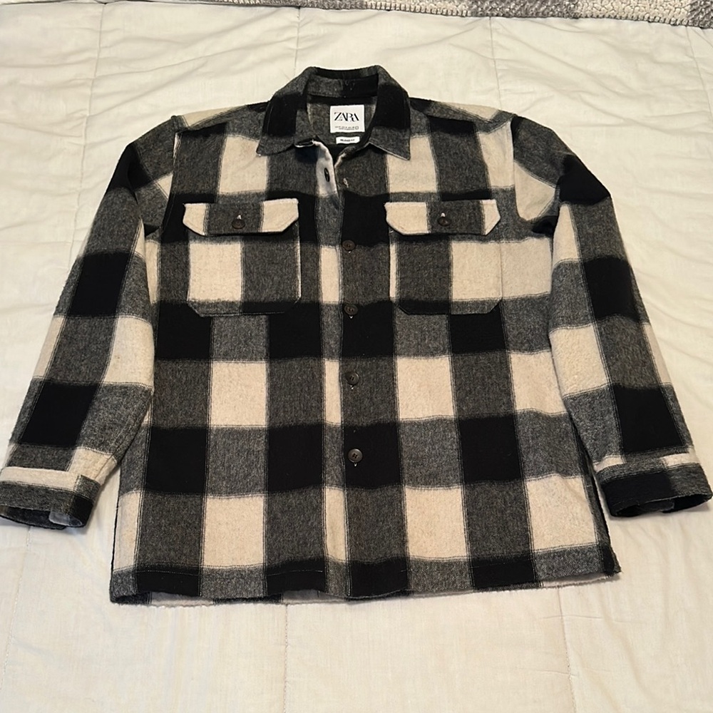 Zara Men's Black and Beige Checkered Jacket